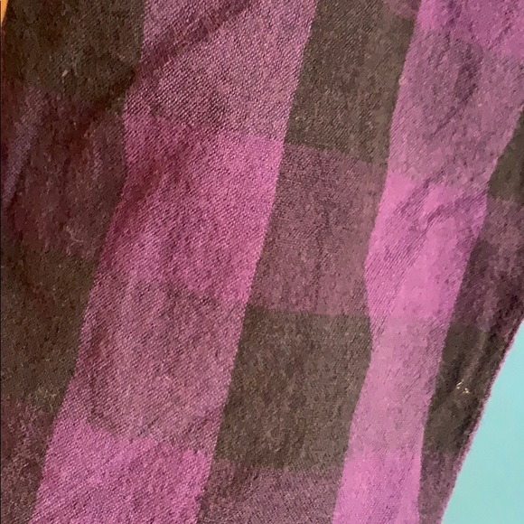 Plaid button up shirt - Picture 2 of 2